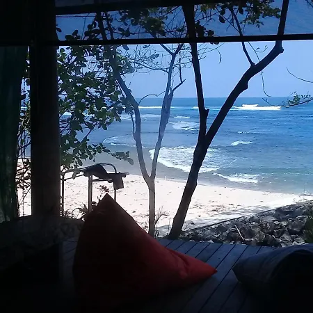 Castaway Surf Retreat 1 Hotel Sekongkang Exterior photo