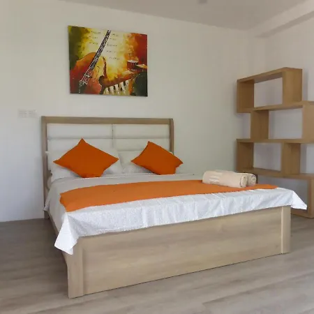 Castaway Surf Retreat 1 Hotel Sekongkang Exterior photo