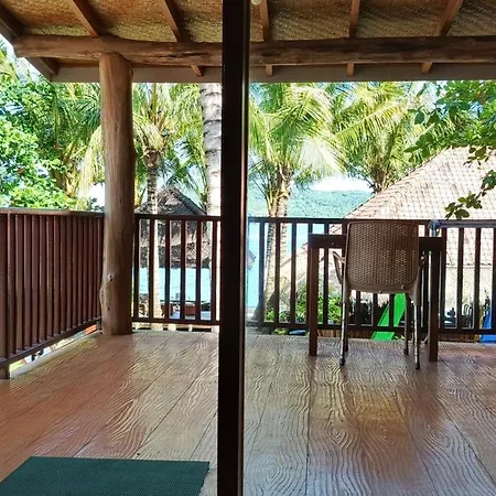 Castaway Surf Retreat 1 Hotel Sekongkang Exterior photo