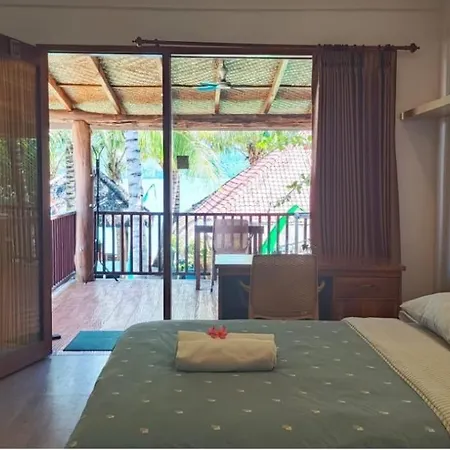 Castaway Surf Retreat 1 Hotel Sekongkang Exterior photo