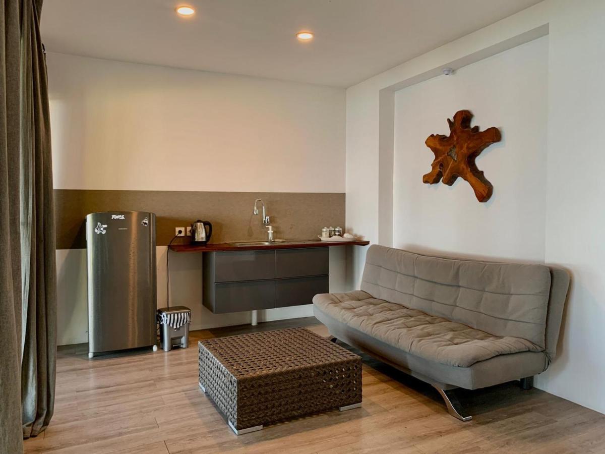 Inn Castaway Surf Retreat 1 *
