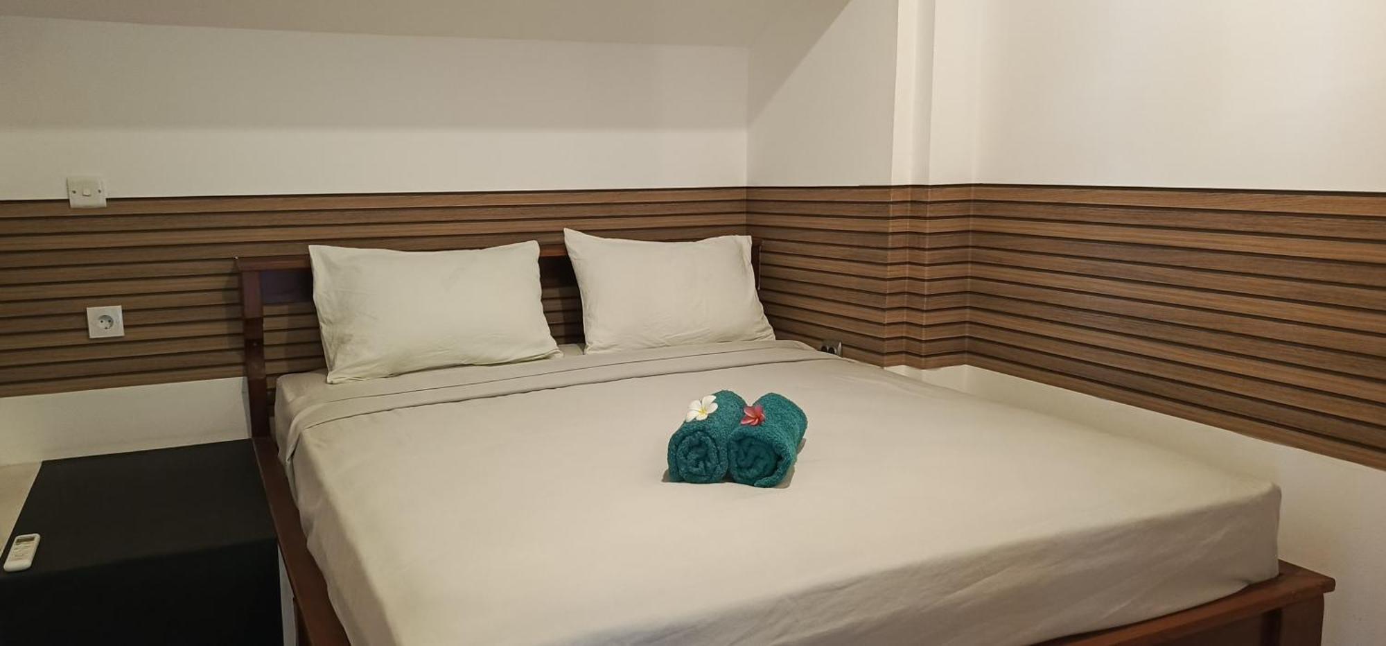 Castaway Surf Retreat 1 Inn